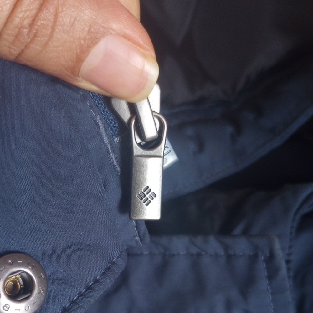 Columbia Blue Puffer Jacket with Fur-Trimmed Hood - Picture 8 of 8